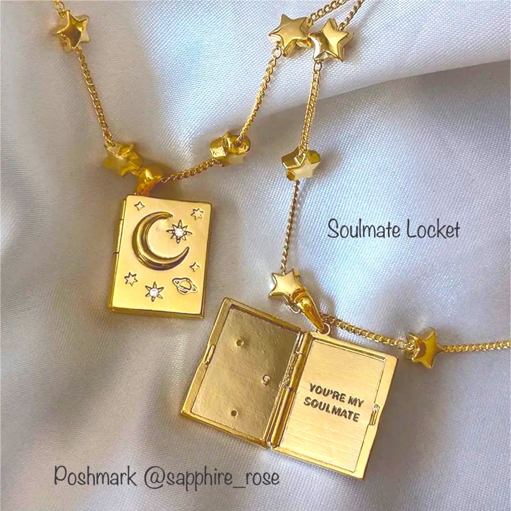 Soulmate Womens Locket Necklace Gold Stars Chain Photo Jewelry Wife Girlfriend